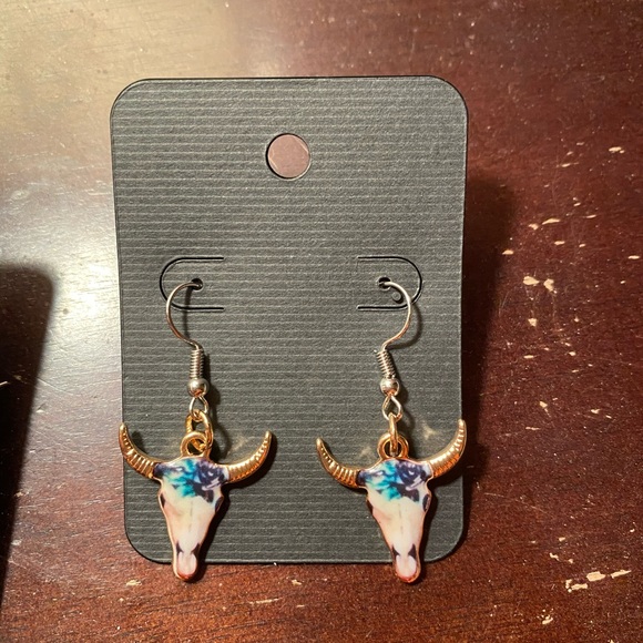 Handmade hook back earrings - Picture 4 of 5